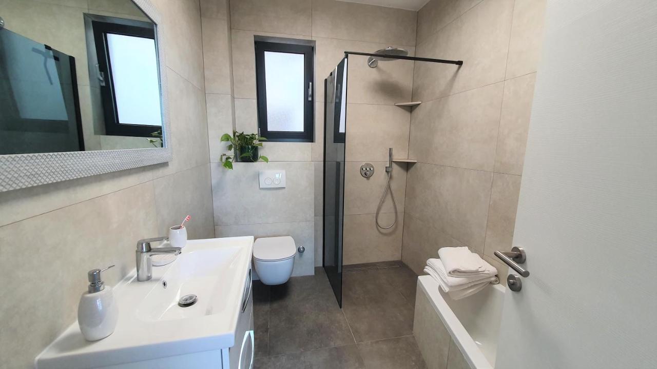 Apartments Marina Omis Ngoại thất bức ảnh
