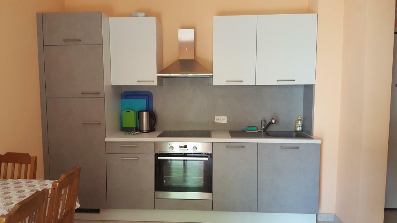 Apartments Marina Omis Ngoại thất bức ảnh